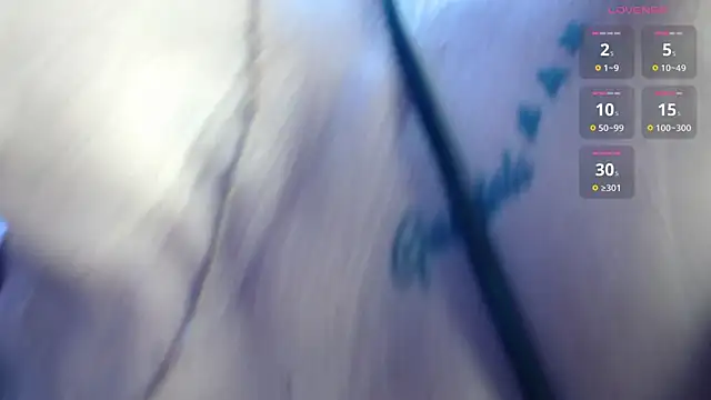 MarianaMontezz online show from 04/09/26, 08:03