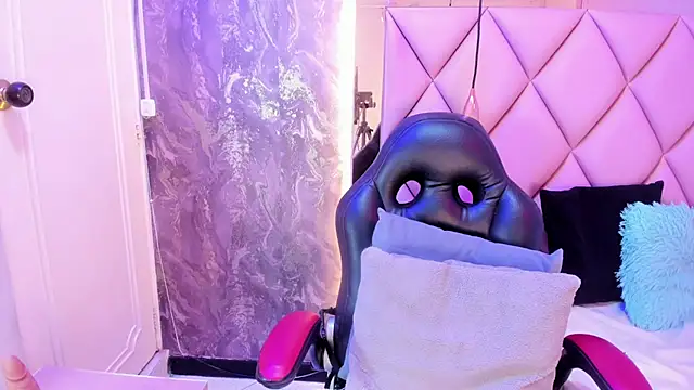 MHONIKBELUCCI online show from 03/10/26, 10:04