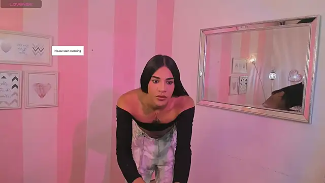 Amaia Monroe online show from 04/03/26, 08:56