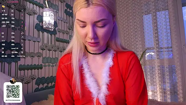 ElizzaBed online show from 12/18/25, 05:24