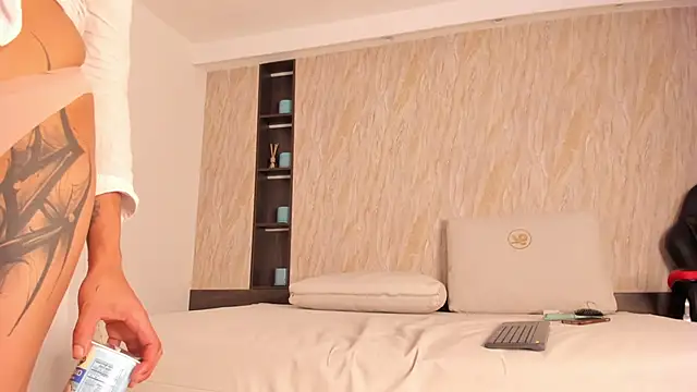 ayla velt online show from 01/31/26, 08:07