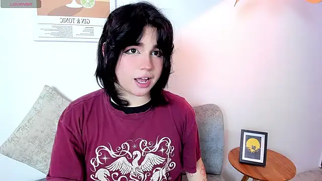 daniellesins2 online show from 12/20/25, 08:49