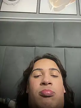 larysinha online show from 05/26/26, 03:13