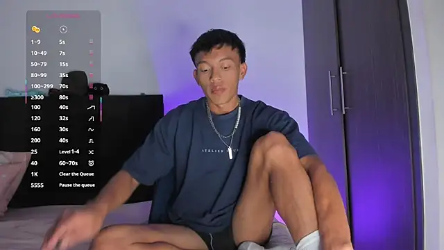 santinaughty online show from 02/12/26, 10:38