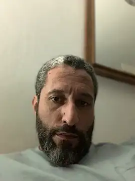 Calientesensible online show from 04/14/26, 03:34