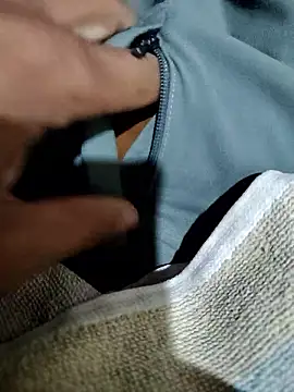 TwinklyBasket897 online show from 01/09/26, 12:19