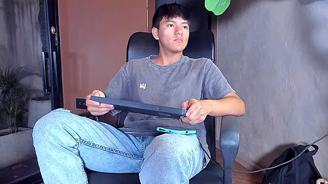 isaac grimm online show from 01/16/26, 03:10