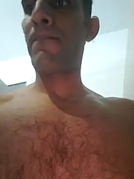 oussamaxuuu online show from 12/01/25, 05:51