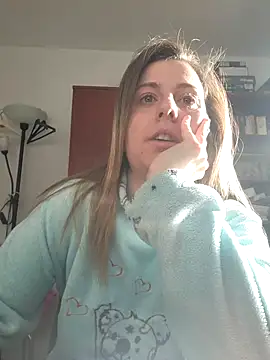 Sareyxon online show from 12/05/25, 08:45