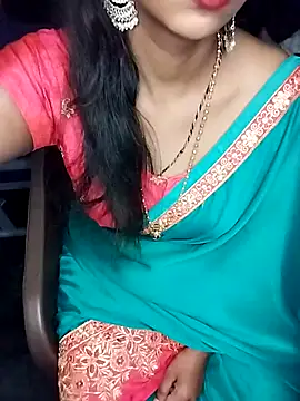 Snapshot of kannada_siri123 chatting on 12/14/25, 03:45 kannada siri123 online show from 12/14/25, 03:45