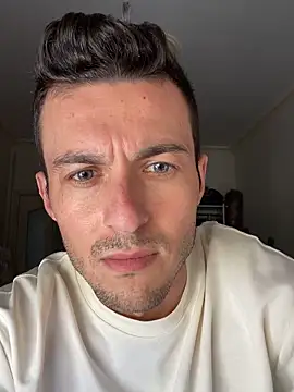 Snapshot of 3turkish6model9 chatting on 02/24/26, 07:39 3turkish6model9 online show from 02/24/26, 07:39