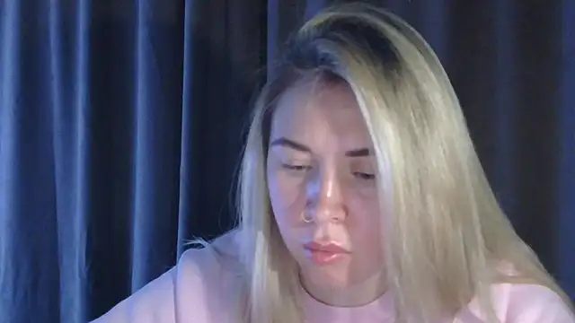 Snapshot of Nika_Diva chatting on 01/12/26, 03:06 Nika Diva online show from 01/12/26, 03:06