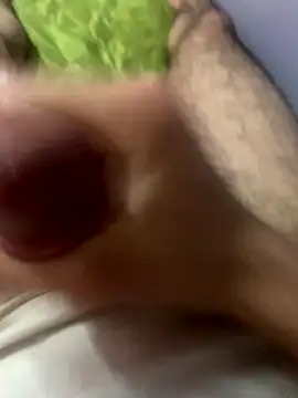 Snapshot of AZ38944 chatting on 11/30/25, 01:48 AZ38944 online show from 11/30/25, 01:48