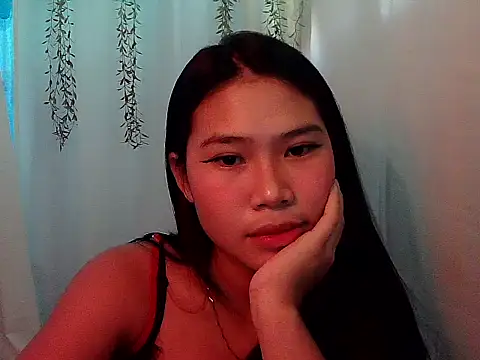 Allysonxx05 online show from 12/14/25, 06:30