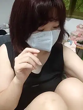 miniiceyya online show from 04/02/26, 03:53