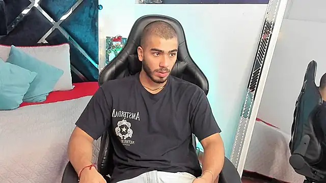 Franco banderas online show from 12/19/25, 05:20