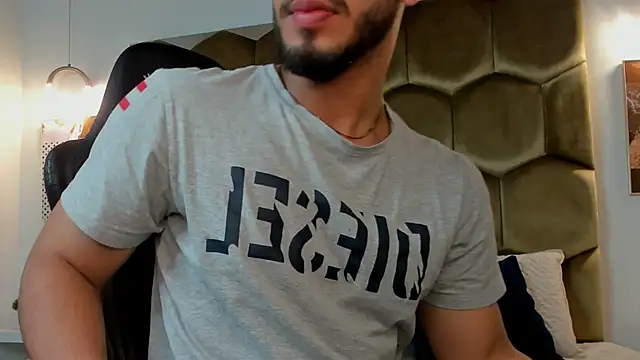 Franco banderas online show from 02/16/26, 09:27