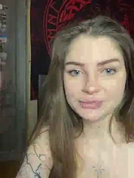 Snapshot of WhiteCore chatting on 02/06/26, 01:25 WhiteCore online show from 02/06/26, 01:25