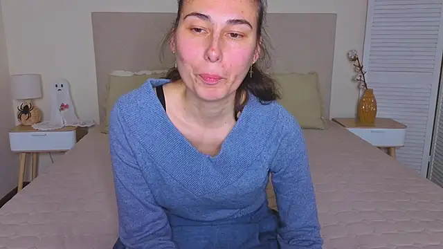 Olivia milf  online show from 11/30/25, 09:52