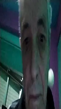 Snapshot of mikel48_ chatting on 11/29/25, 05:49 mikel48 online show from 11/29/25, 05:49