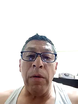 JRAdams23 online show from 12/16/25, 08:58