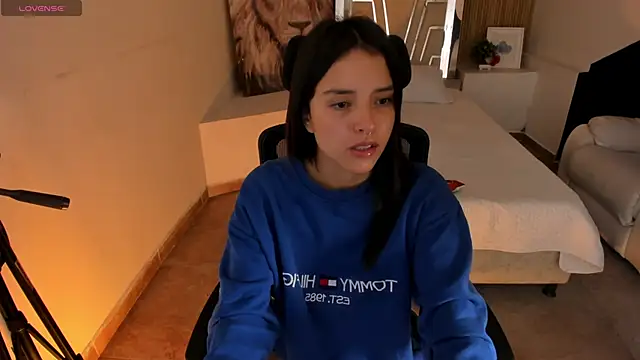 Cherrybombs  online show from 04/07/26, 02:23