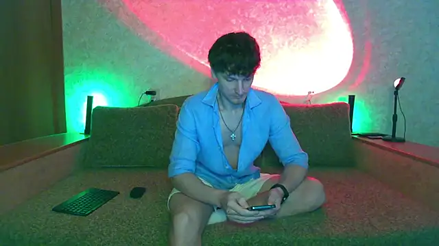 Snapshot of mr_Love_Anders chatting on 12/19/25, 11:39 mr Love Anders online show from 12/19/25, 11:39