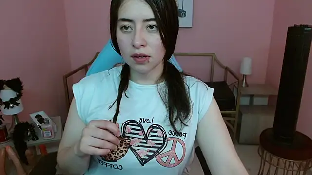 Keila x  online show from 01/13/26, 09:20