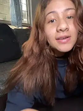 dakota021 online show from 04/23/26, 10:01