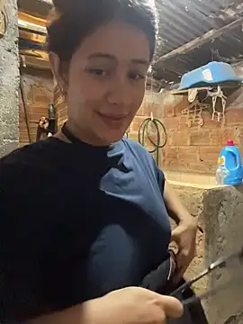 dakota021 online show from 04/24/26, 05:04