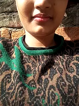 Snapshot of Sizzling_Quinn chatting on 12/04/25, 06:23 Sizzling Quinn online show from 12/04/25, 06:23