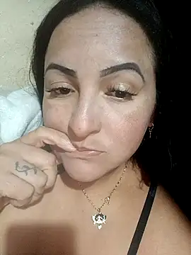 Snapshot of Nany35 chatting on 12/01/25, 03:55 Nany35 online show from 12/01/25, 03:55