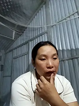 Evelyn-n online show from 04/30/26, 12:22