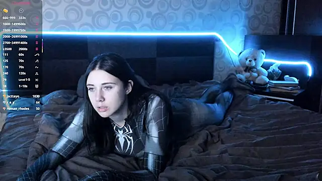 Snapshot of boobsfireee chatting on 12/14/25, 10:36 boobsfireee online show from 12/14/25, 10:36