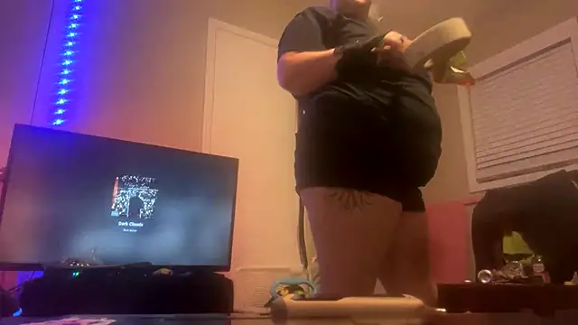 Ally-katt online show from 02/06/26, 05:34