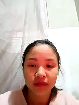 Snapshot of Pretty-haert chatting on 02/11/26, 12:37 Pretty-haert online show from 02/11/26, 12:37