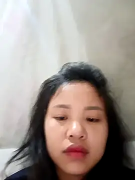 Snapshot of Pretty-haert chatting on 02/17/26, 12:18 Pretty-haert online show from 02/17/26, 12:18