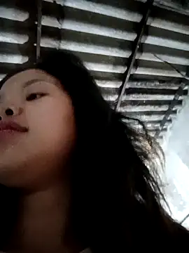 Snapshot of Pretty-haert chatting on 02/19/26, 12:56 Pretty-haert online show from 02/19/26, 12:56