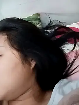 Snapshot of Pretty-haert chatting on 02/20/26, 01:02 Pretty-haert online show from 02/20/26, 01:02