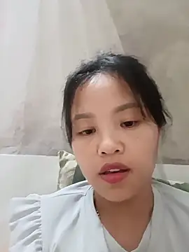 Snapshot of Pretty-haert chatting on 06/12/26, 04:44 Pretty-haert online show from 06/12/26, 04:44