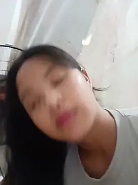 Snapshot of Pretty-haert chatting on 06/18/26, 02:01 Pretty-haert online show from 06/18/26, 02:01