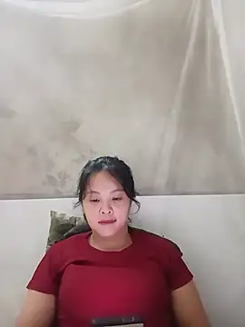 Snapshot of Pretty-haert chatting on 07/16/26, 09:37 Pretty-haert online show from 07/16/26, 09:37