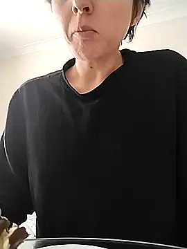 Amy01112 online show from 04/11/26, 11:36