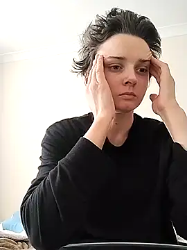 Amy01112 online show from 04/19/26, 12:48