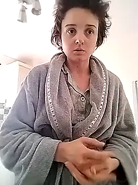 Amy01112 online show from 05/21/26, 04:14