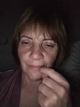 MichelleLove48 online show from 06/04/26, 12:05