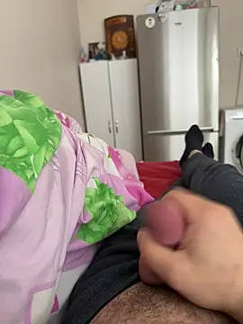 Snapshot of BABAYORGUN344455 chatting on 01/13/26, 10:42 BABAYORGUN344455 online show from 01/13/26, 10:42