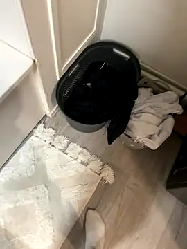 grosqueue3838 online show from 12/02/25, 05:41