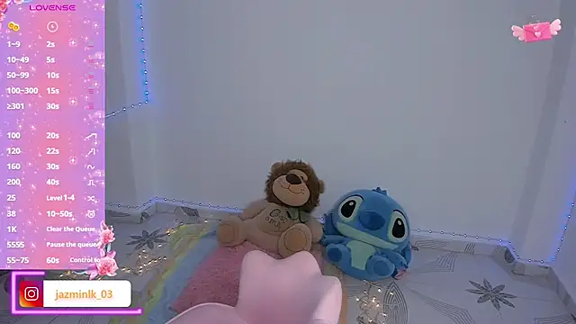 Jazmin kithana online show from 02/23/26, 03:15