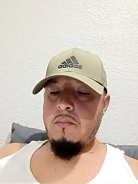 Lalin2323 online show from 02/15/26, 08:49